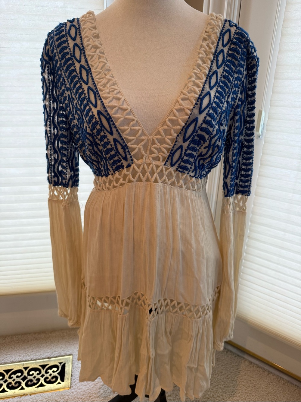 Free People Boho Crochet Trim V-Neck Tunic Dress in Cream and Blue worn once